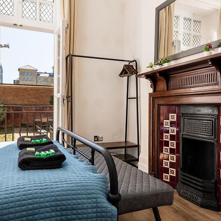 3 Bedroom Garden Apartment Opposite The Beach Brighton Exteriör bild