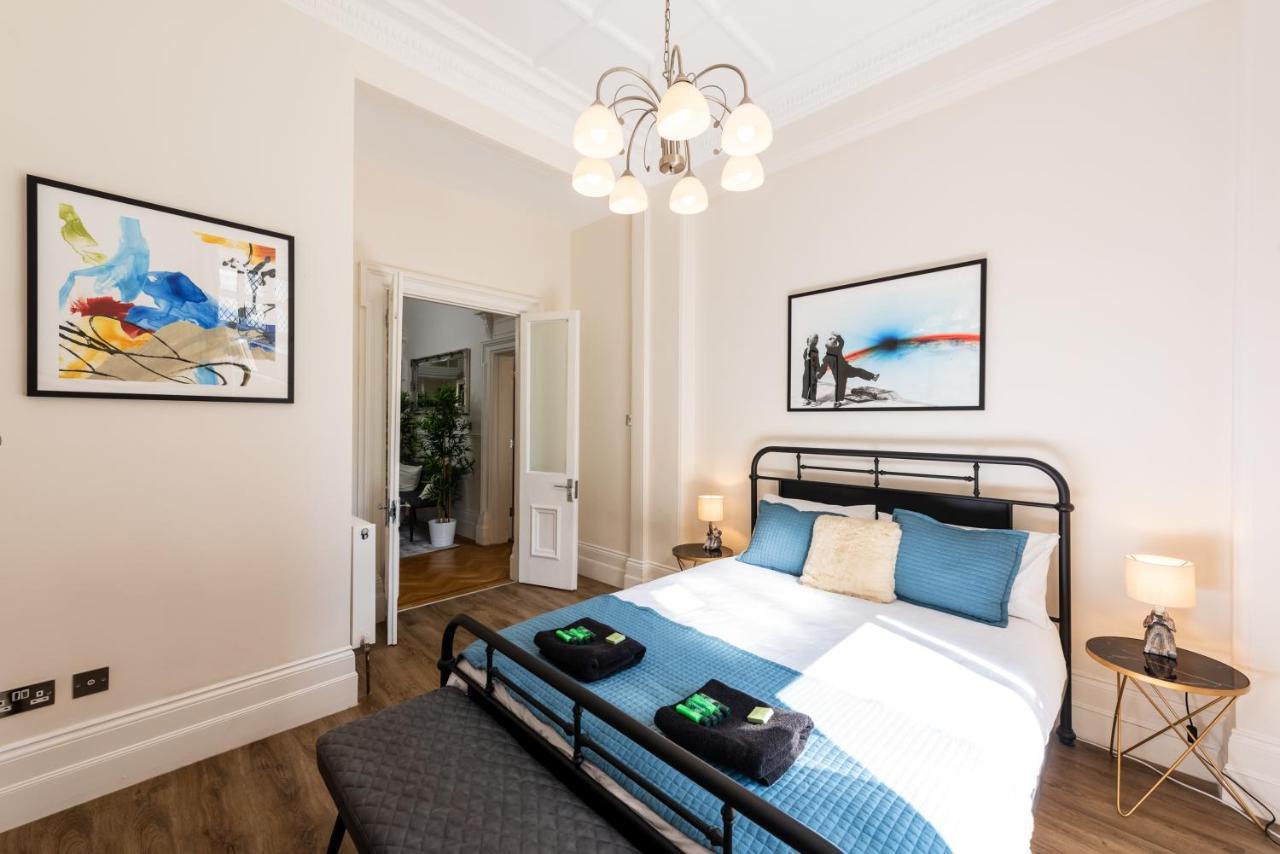 3 Bedroom Garden Apartment Opposite The Beach Brighton Exteriör bild