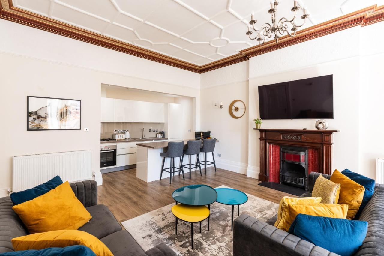 3 Bedroom Garden Apartment Opposite The Beach Brighton Exteriör bild